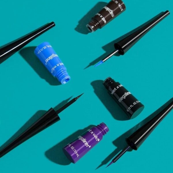 wet n wild - MEGALINER LIQUID EYELINER - Pointe fine facilitant l'application - Teinte Black - 100% Cruelty Free – Produit Vegan – Image 19