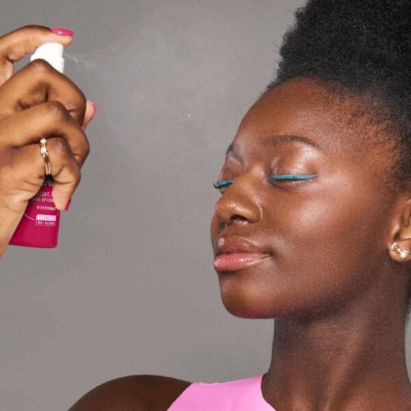 Essence - Spray Fixateur de Maquillage Fix & Last Instant Matte – Image 6