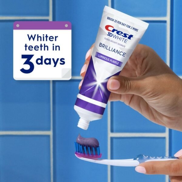 Crest 3D Whitening Lot de 3 dentifrices blanchissants blancs Brilliance Luminous Purple 142 g - Fluor anti-caries - Combat 100 % plus de taches de surface - Prévention des taches de surface – Image 5