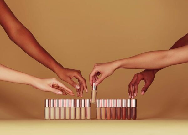 Makeup Revolution, Conceal & define, Anti-Cernes, C2, 4ml – Image 5