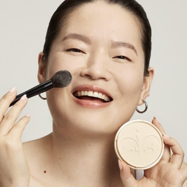 Rimmel - Poudre Compact Stay Matte - Anti-Brillance - Fini Mat et Naturel - 001 Transparent - 14gr – Image 3