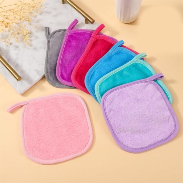 YIZITU Lot de 7 gants de toilette doux en flanelle pour l'hygiène personnelle - Serviettes en coton doux pour tous les âges - Lavable en machine – Image 7