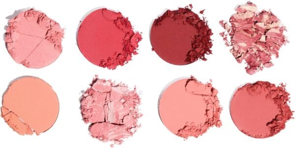 Revolution Ultra Blush Palette - 8 teintes pigmentées mates et scintillantes - Formule poudre facile à estomper - Vegan & Cruelty-Free - 1,6 g – Image 2
