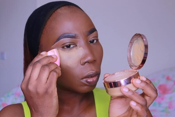 Makeup Revolution Revolution Mega Bronzer 02 - Chaud – Image 2