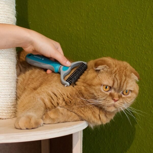 Navaris Brosse sous Poils Chien Chat - Peigne étrille Poil Long et Court - Accessoire toilettage Chiens Chats pour démêlage nœuds des Poils – Image 5