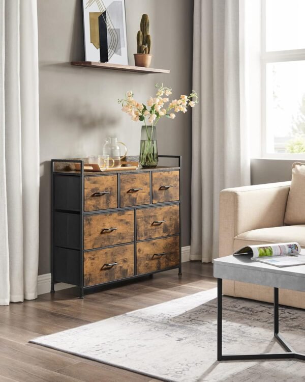 SONGMICS Commode, Armoire, Meuble de Rangement, 7 Tiroirs en Tissu avec Poignées, Cadre en Métal, Style Moderne, Marron Rustique et Noir d'Encre LTS137B01 – Image 8