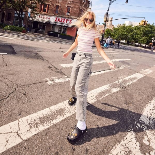 Crocs Mixte Classic Clog Sabots – Image 5