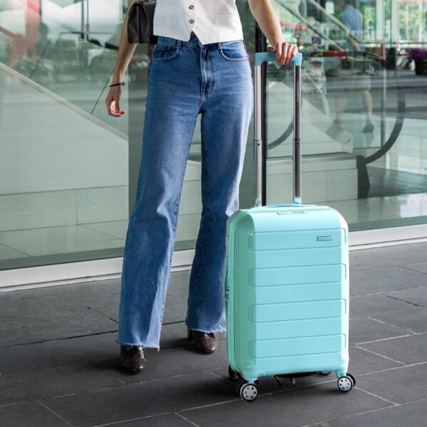 Traveler's Choice Pagosa Valise Rigide et Indestructible, Valise Extensible à roulettes pivotantes – Image 3