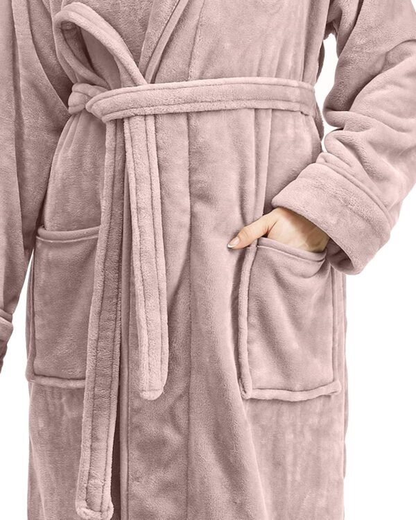 NY Threads Peignoir long en polaire à capuche pour femme – Image 5