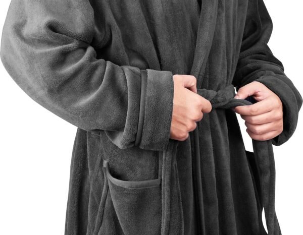 NY Threads Robe de chambre à col châle pour hommes, vêtements de nuit et d'intérieur doux et douillets – Image 4