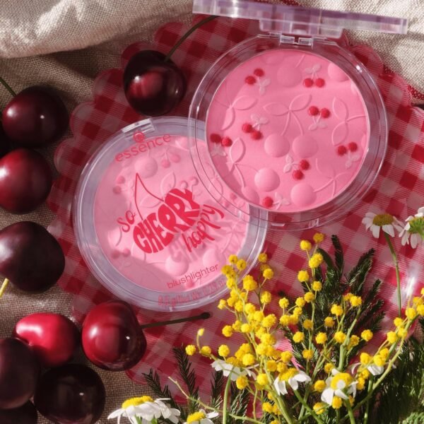 Essence Cosmetics SO CHERRY happy blushlighter blush illuminateur, chatoyant (8.5g) – Image 3