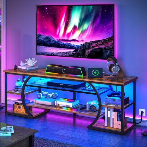 YITAHOME 160cm Meuble TV avec 2 AC & 2 Prises USB pour Les téléviseurs jusqu'à 70 Pouces avec 7 LED RVB 22 Modes Lumières Centre de Divertissement pour Le Salon et la Chambre Brown Rustique