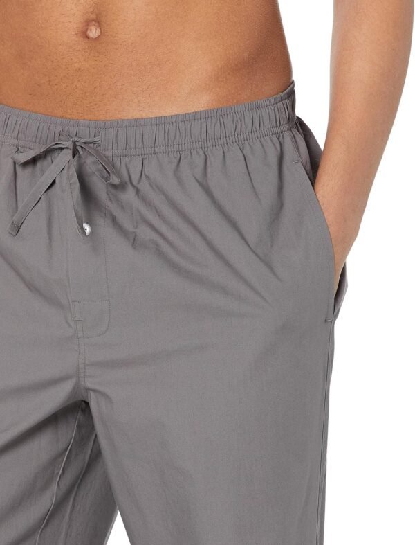 Amazon Essentials Pantalon de Pyjama Tissé, avec Poches, Coupe Droite Homme – Image 3