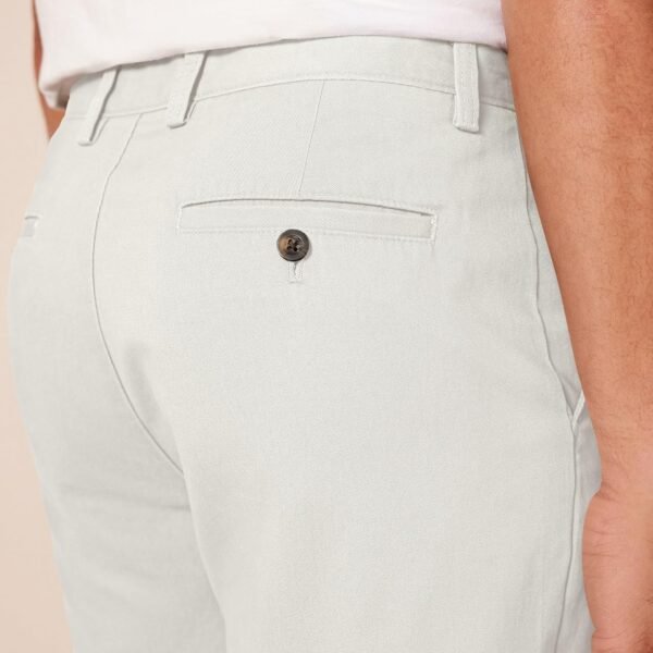 Amazon Essentials Short Chino Coupe Classique, Entrejambe 18 cm Homme – Image 3