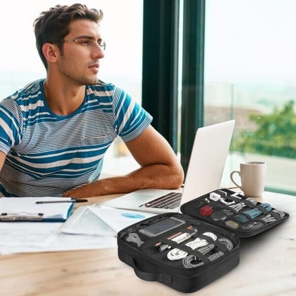 MATEIN Cable Organizer Bag, 2 Couches Noir pour Cable de Charge Téléphone Portable iPad Chargeur Alimentation Mobile Organizer Cable Pocket Rangement Cable, Noir – Image 9