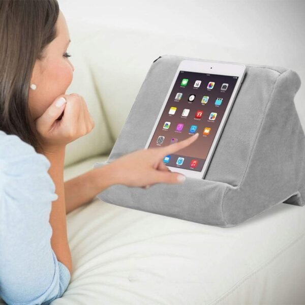 FANIER Support Universel pour Tablette iPad, Pad Pillow Support pour Coussins Souples Multi-Angles pour lecteurs de Livres électroniques, Smartphones, Lecteurs Électroniques, Magazines (Bleu Marin) – Image 5