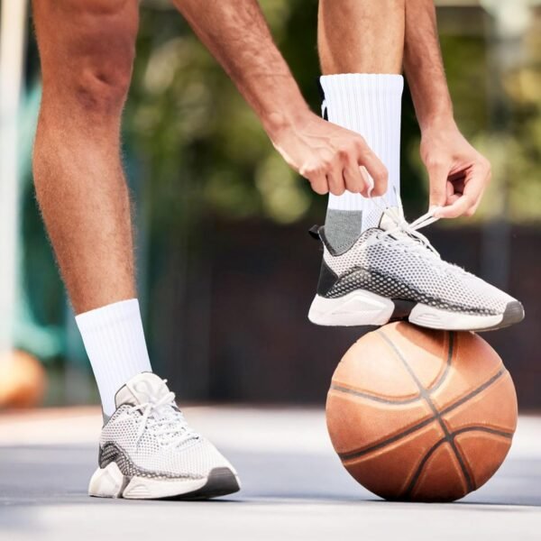 4 Paires Chaussette Antidérapante Foot pour hommes femme Respirantes Antidérapantes Chaussette Grip Football Chaussettes de Sports Basketball Trekking Handball Yoga Aptitude – Image 5