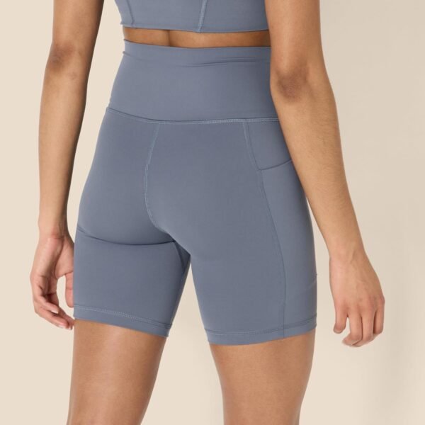 Amazon Essentials Short Cycliste Active FormFlex Ultra Doux avec Poches, Taille Haute, 18cm Femme – Image 3
