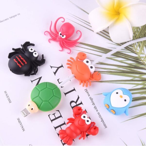 TUPARKA 18 Pcs Protege Cable pour iPhone/iPad USB foudre, câble en plastique Animaux Morsures de dinosaure mignon de poisson de charge Saver Câble, Accessoire pour téléphone Chargeur USB Protect – Image 7