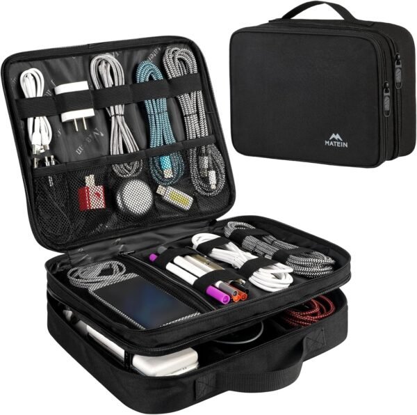 MATEIN Cable Organizer Bag, 2 Couches Noir pour Cable de Charge Téléphone Portable iPad Chargeur Alimentation Mobile Organizer Cable Pocket Rangement Cable, Noir