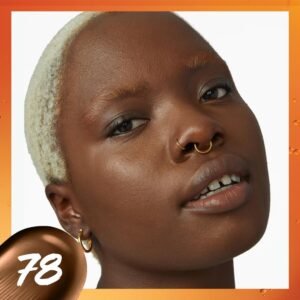 Alternative view of Maybelline New York - Fond de Teint Fluide - Glow & Soin de la Peau - À la Vitamine C - Longue Tenue 24H - Formule Vegan - Superstay Skin Tint - Teinte : 78 - 30 ml