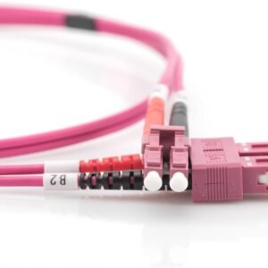 Alternative view of DIGITUS Câble à fibre optique OM4-5 pièces - 1 m - LC à SC - câble à fibre optique duplex - 1/10 / 40/100 Gbit/s - câble LAN à fibre optique multimode MM - Type de fibre : 50/125 µ - Violet