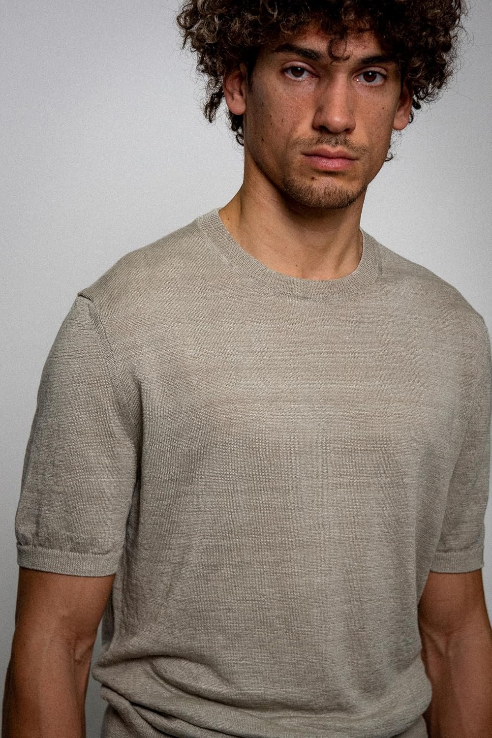 Diana Studio T-Shirt en 100% Lin T-Shirt Homme (Lot de 1) – Image 7